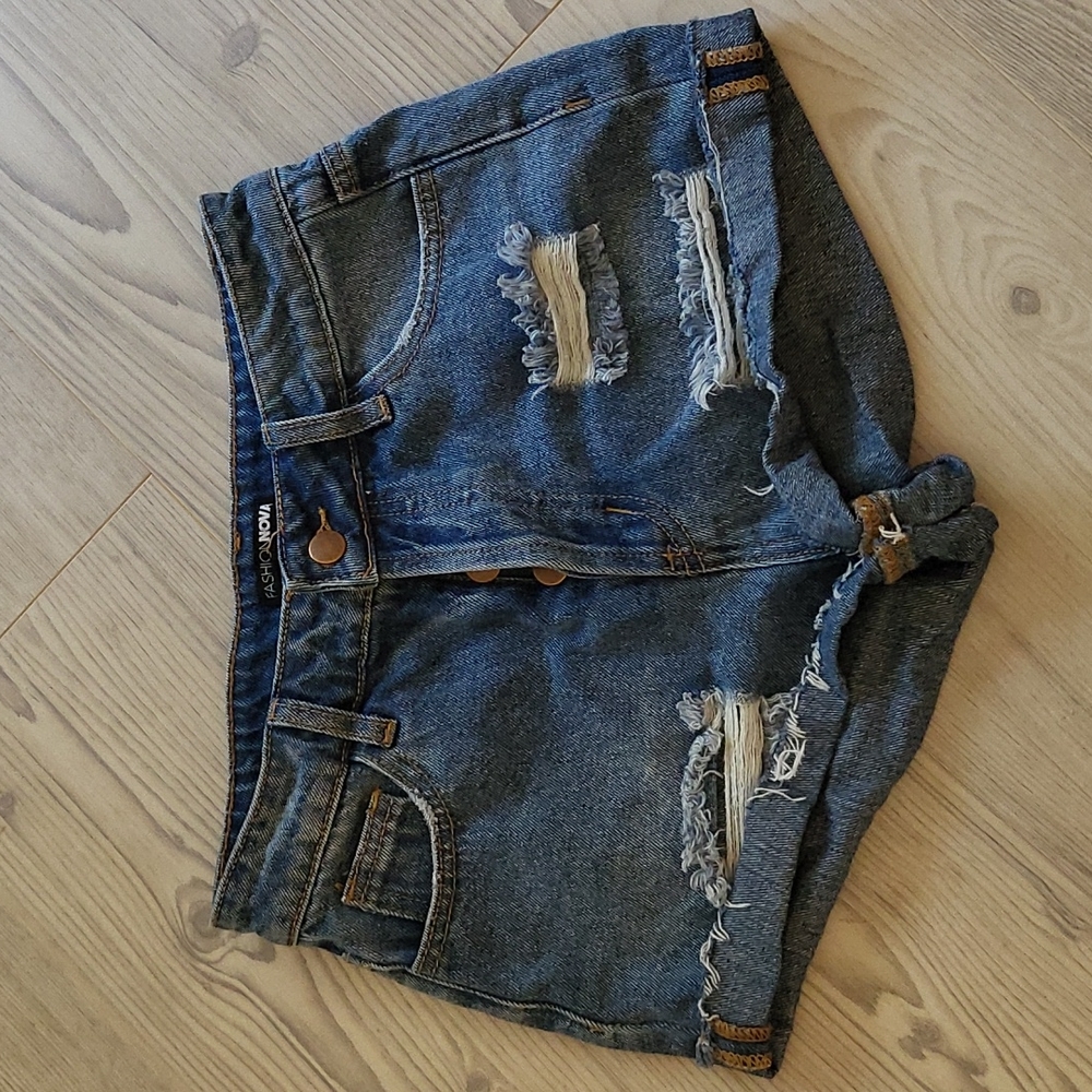 Fashion nova shorts